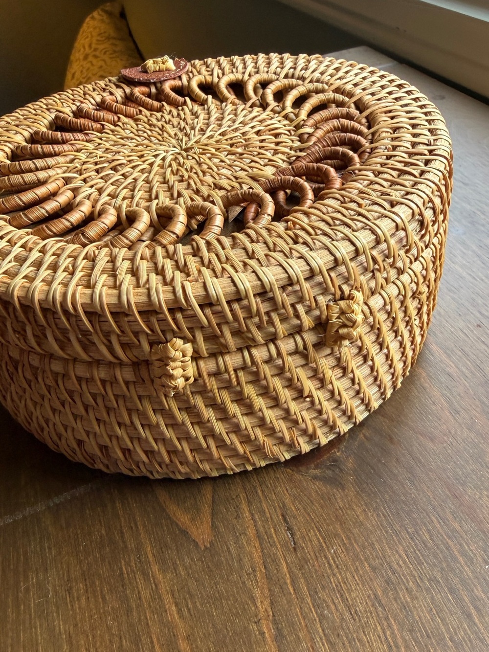 Hand Crafted Round Woven Crossbody Bag - Brown - Picture 5 of 8